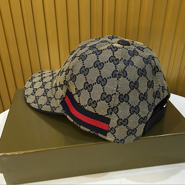 Gucci GG Canvas Baseball Hat - DesignerGu