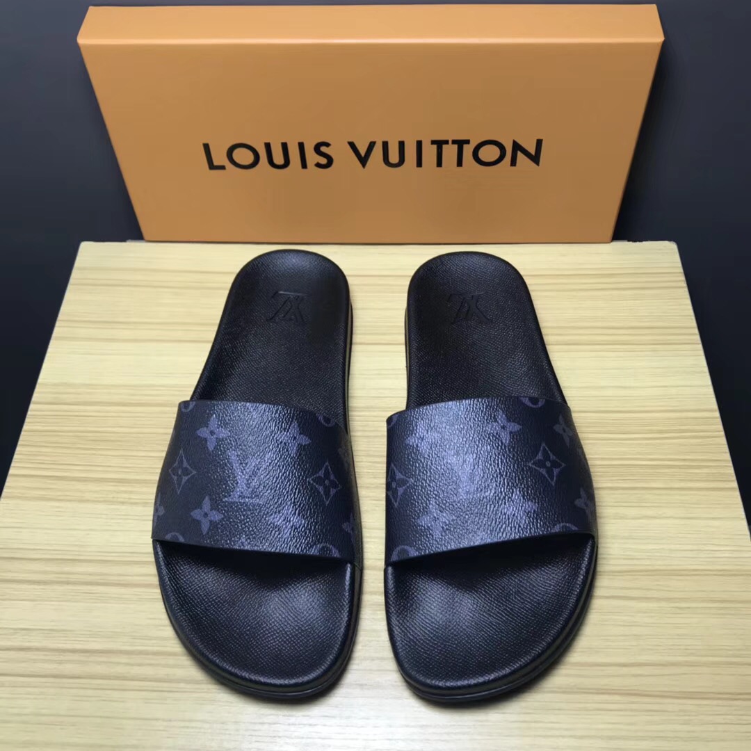 Louis Vuitton Palm Slippers In Balck - DesignerGu