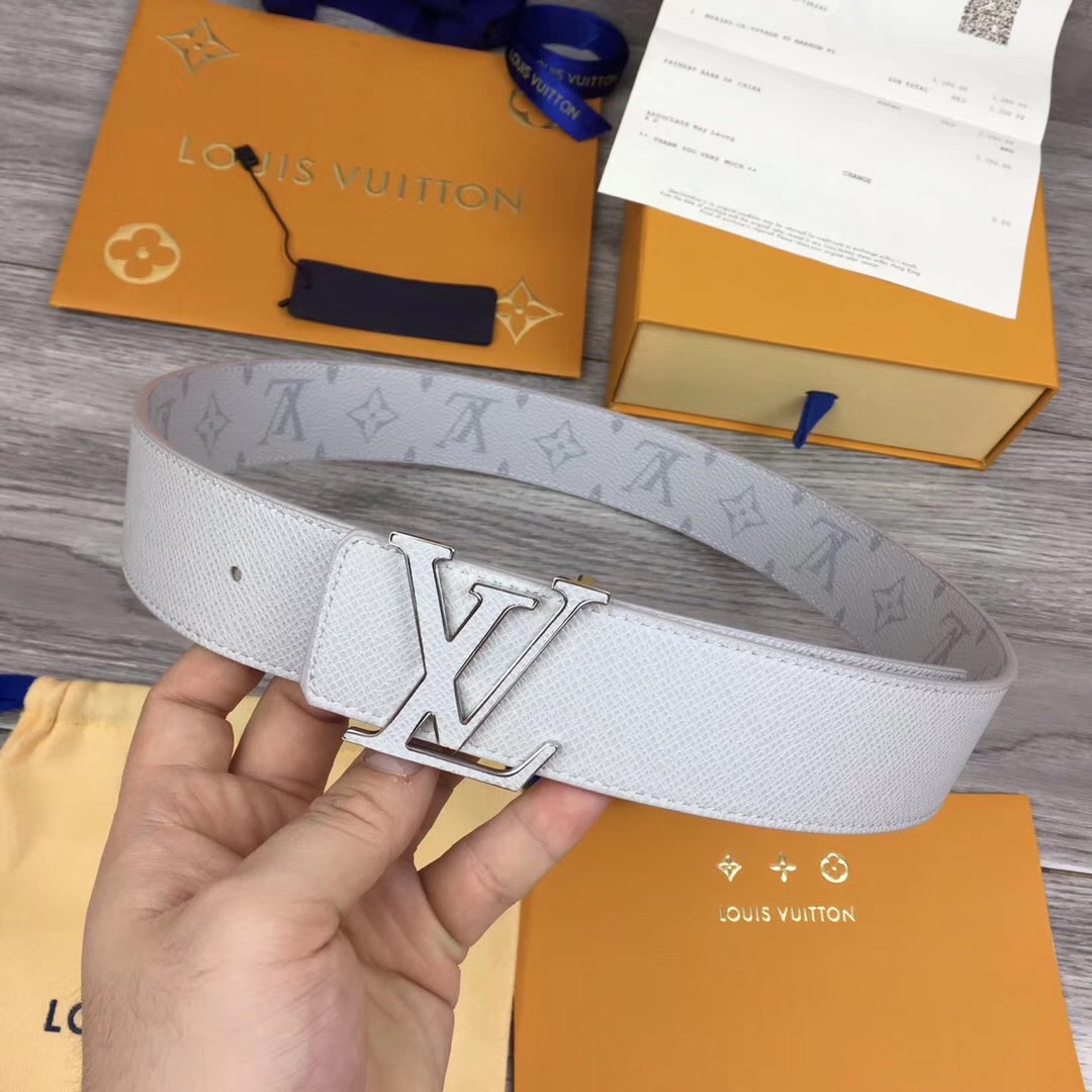 Louis Vuitton Initiales Reversible Belt  In White - DesignerGu