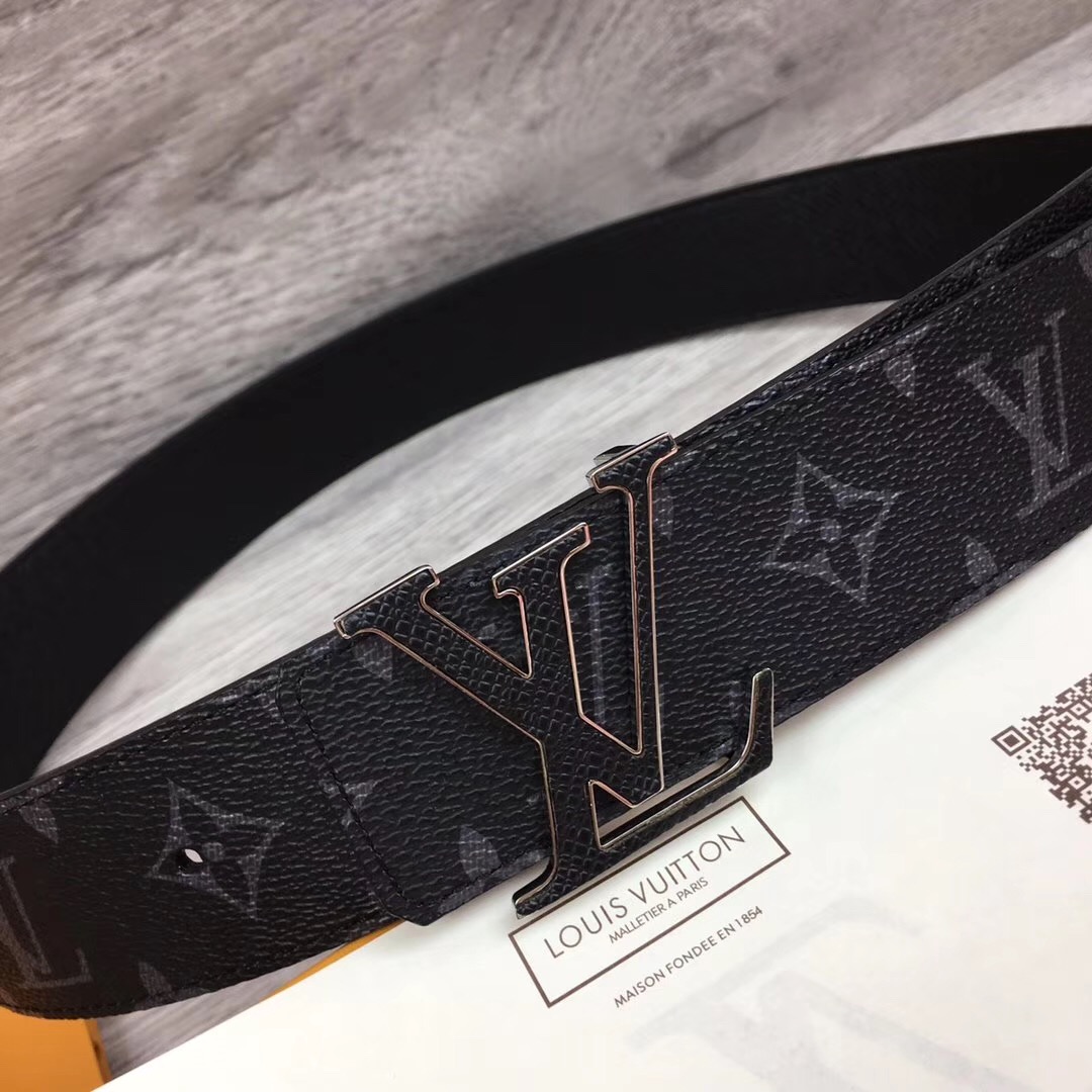 Louis Vuitton Initiales Reversible Belt In Black - DesignerGu