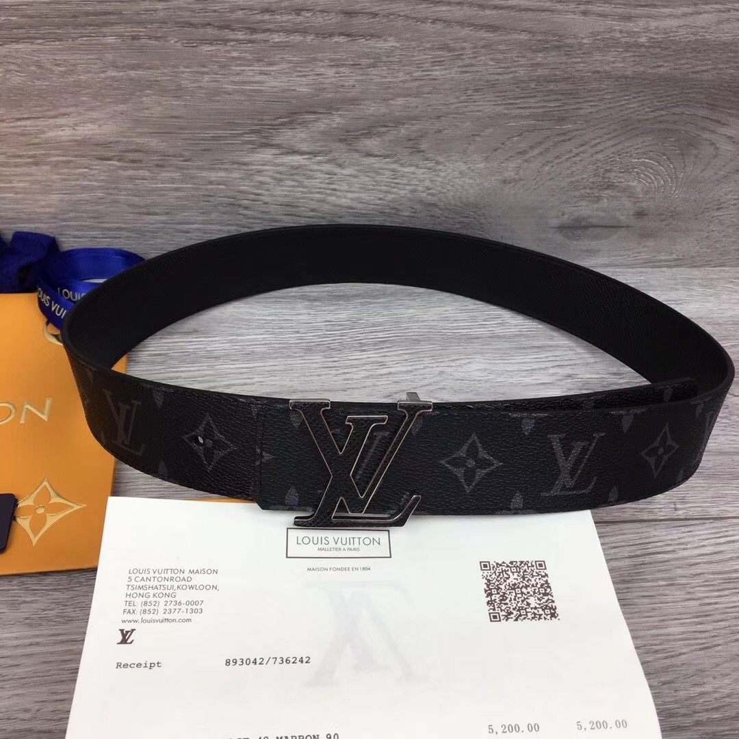 Louis Vuitton Initiales Reversible Belt In Black - DesignerGu