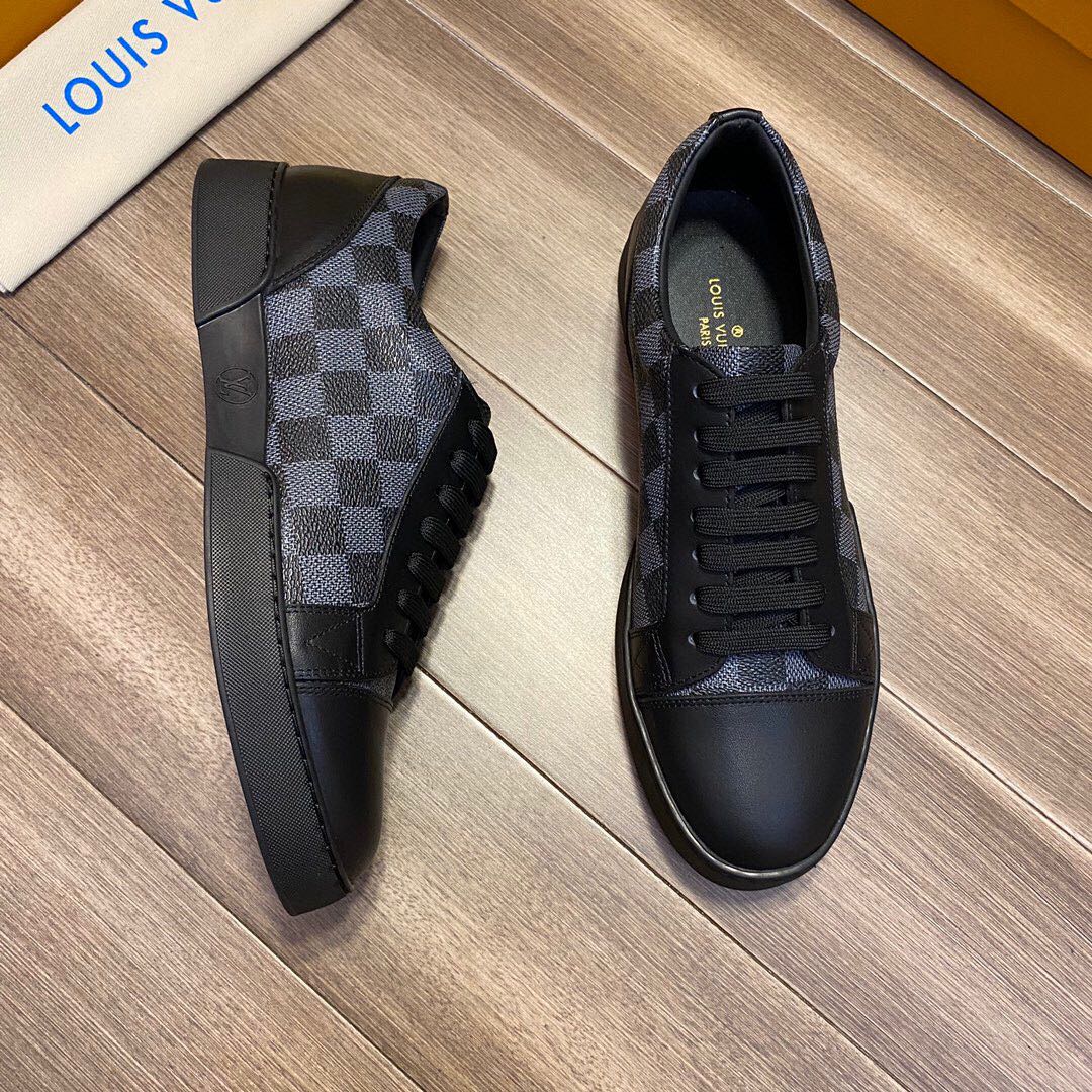 Louis Vuitton Damier Trainers - DesignerGu