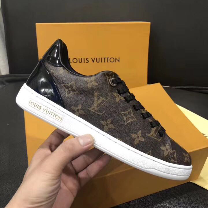 Louis Vuitton Frontrow Sneaker - DesignerGu