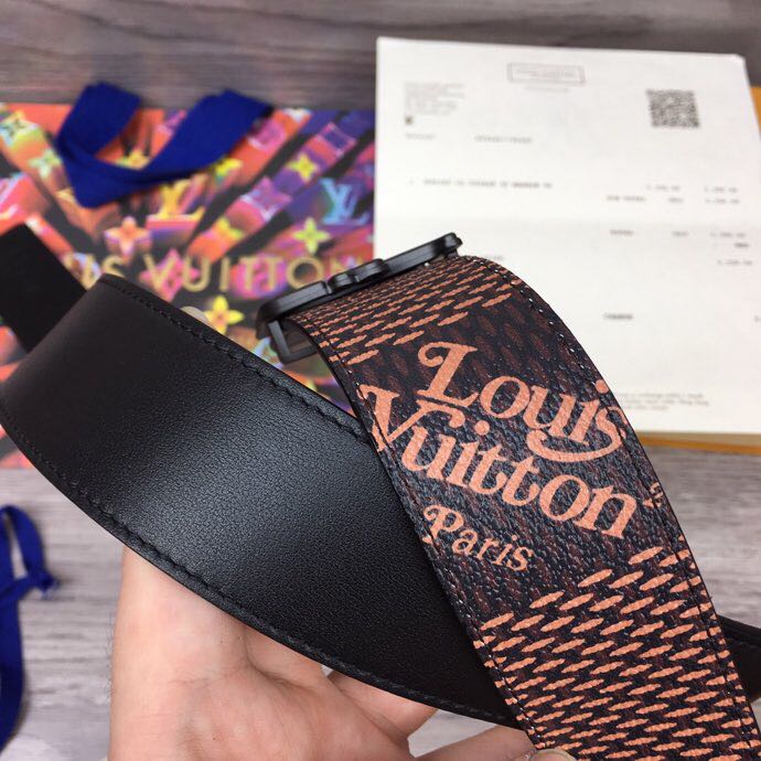 Louis Vuitton Squared 40MM Belt - DesignerGu