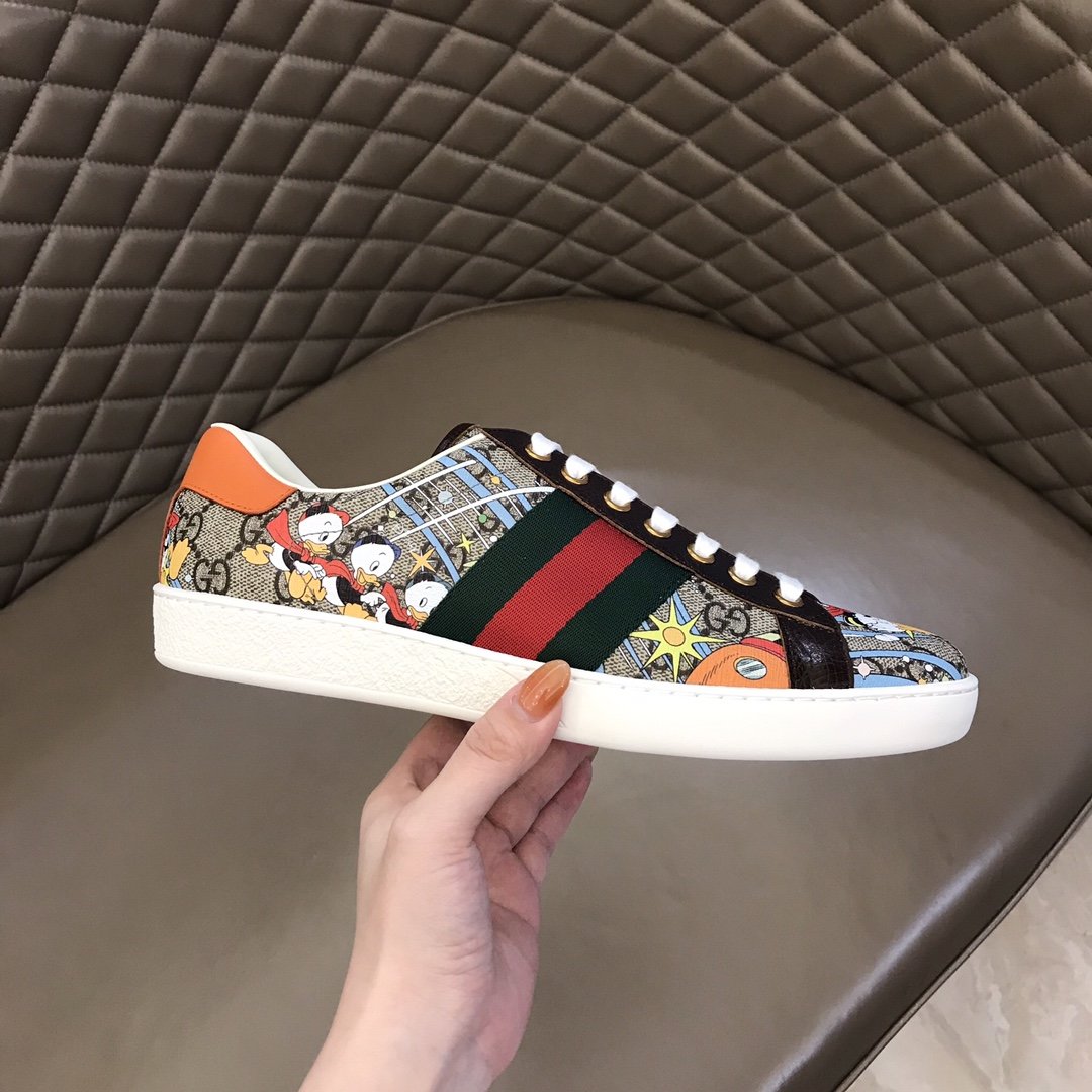 Gucci Disney Donald Duck Ace Sneaker - DesignerGu