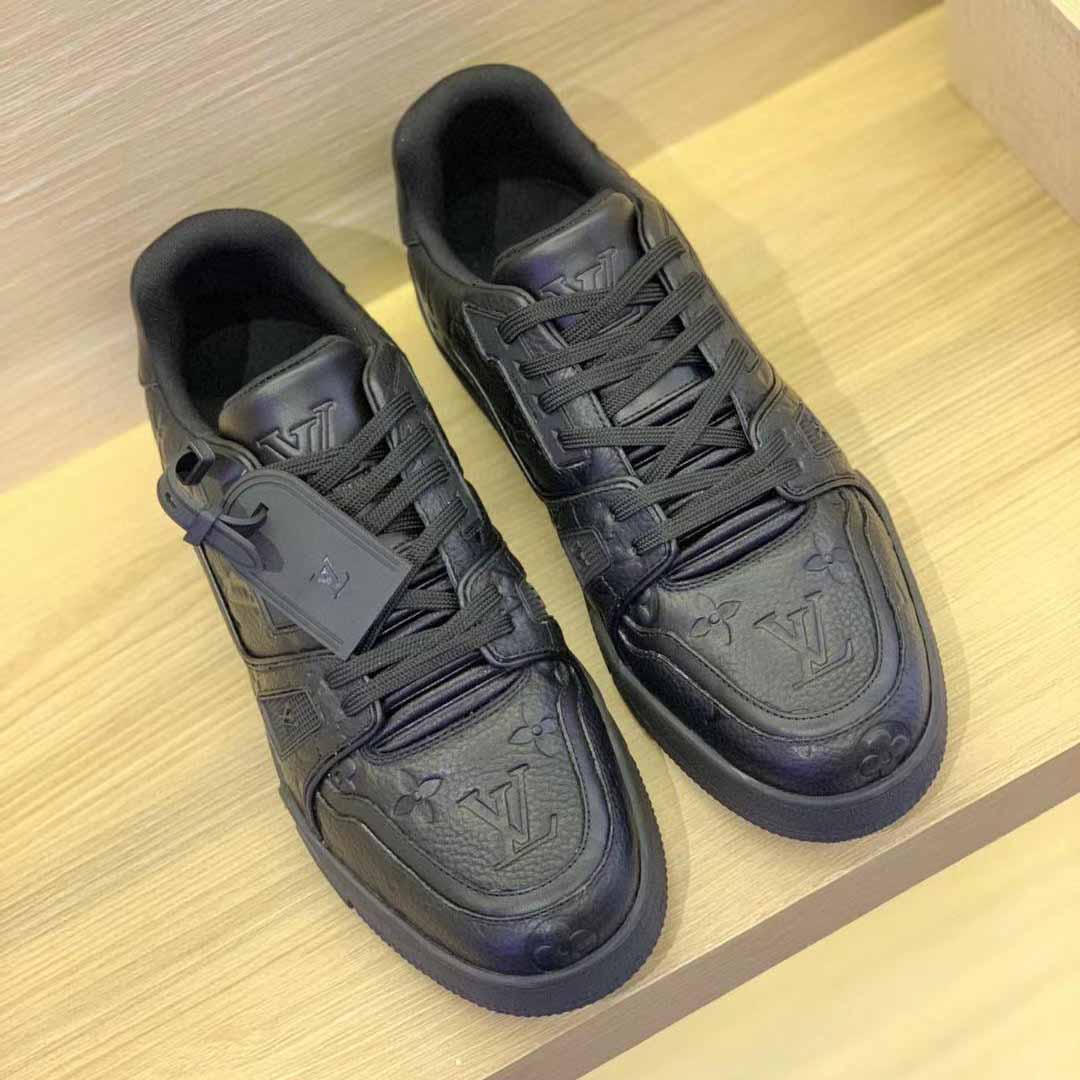 Louis Vuitton Trainer Sneaker - DesignerGu