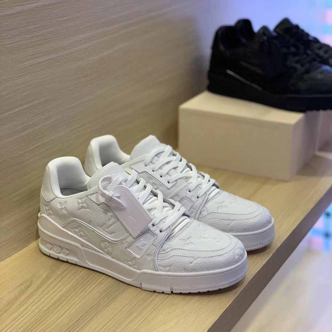 Louis Vuitton Trainer Sneaker - DesignerGu