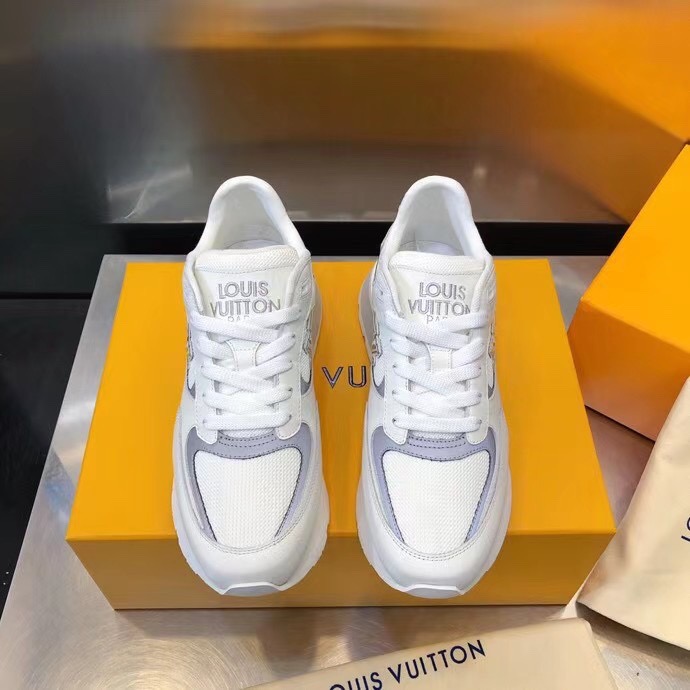 Louis Vuitton Trainer Sneaker - DesignerGu