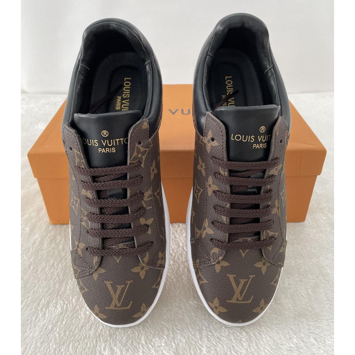 Louis Vuitton Monogram Men's Low-Top Sneakers - DesignerGu