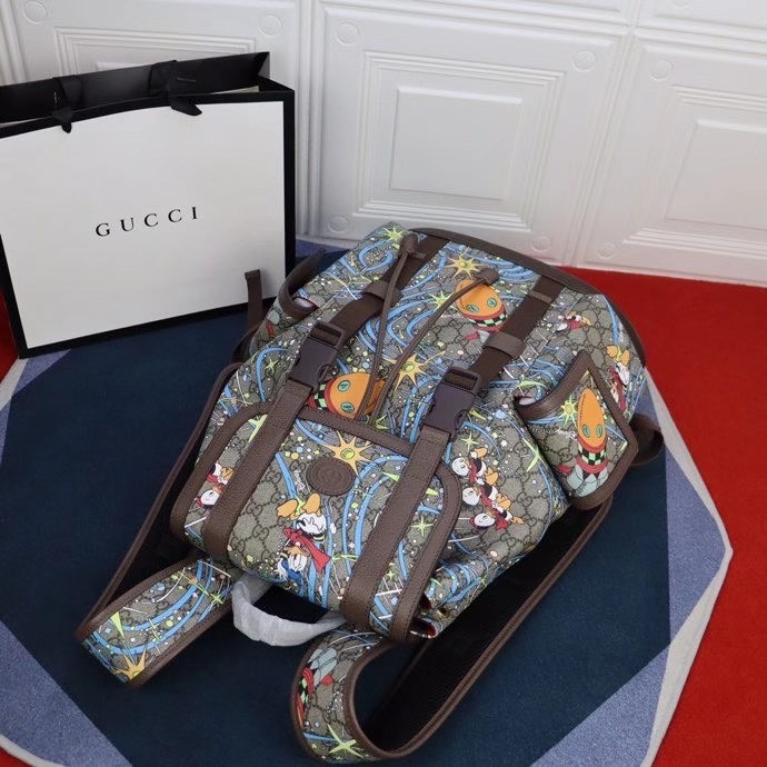 Gucci x Disney Donald Duck Medium Backpack - DesignerGu