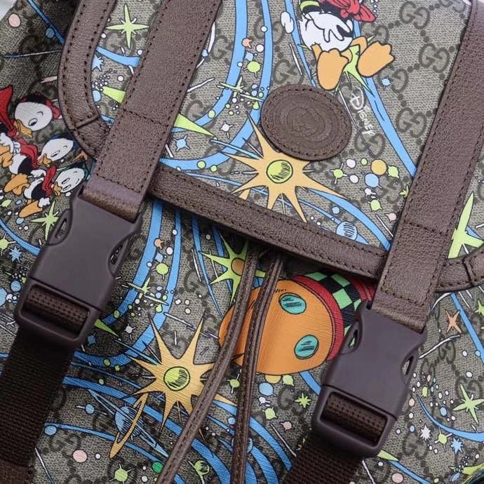 Gucci x Disney Donald Duck Medium Backpack - DesignerGu