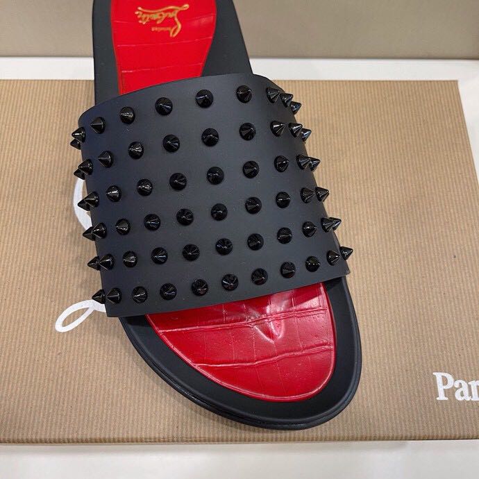 Christian Louboutin Man Slippers Flats - DesignerGu