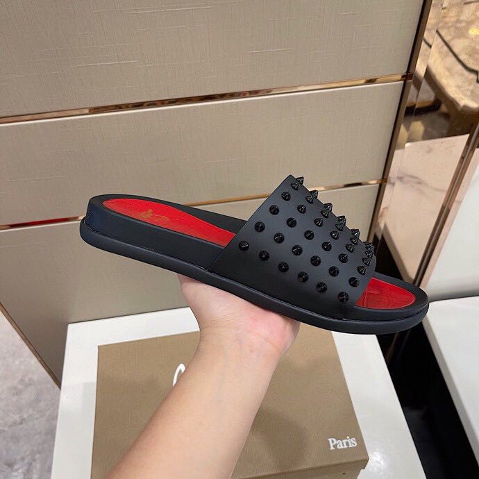 Christian Louboutin Man Slippers Flats - DesignerGu