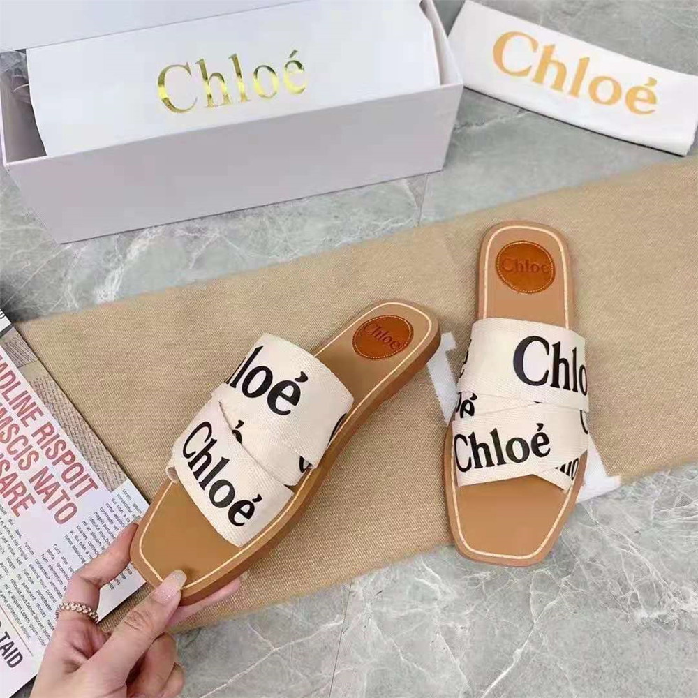 Chloe Logo Printed Sandals - DesignerGu