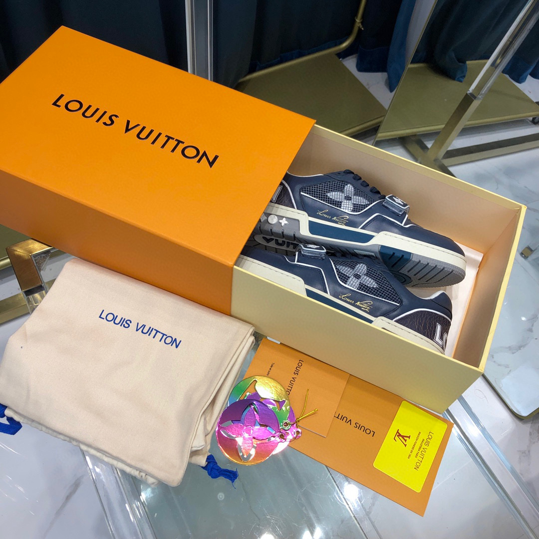 Louis Vuitton Trainer Sneaker - DesignerGu