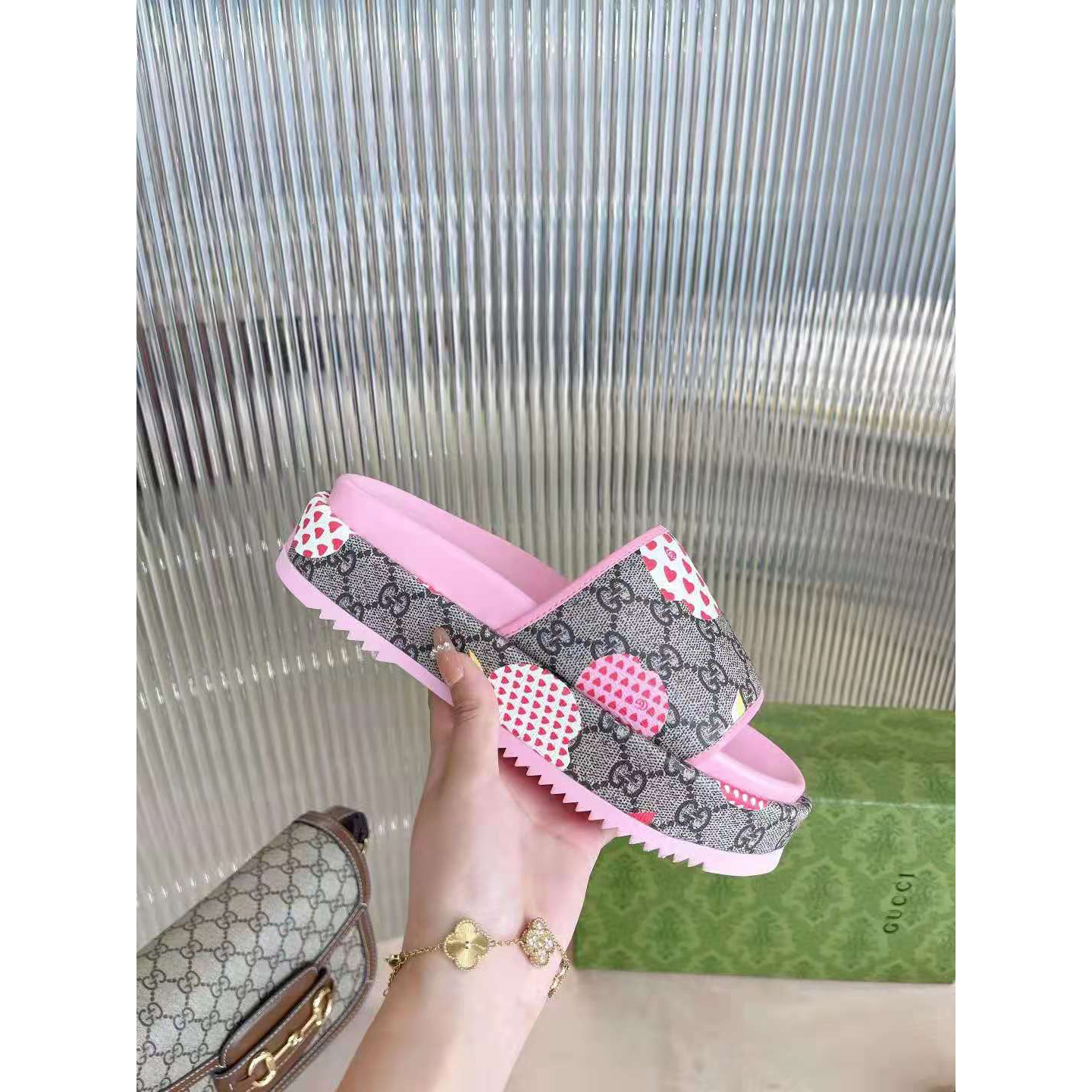 Gucci GG Slides - DesignerGu