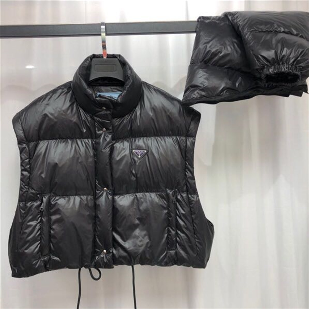 Prada Detachable Sleeve Vest Jacket(Black) - DesignerGu