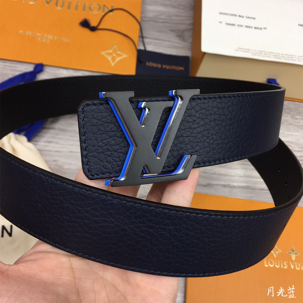 Louis Vuitton 40MM Belt In Black With Blue Buckle - DesignerGu