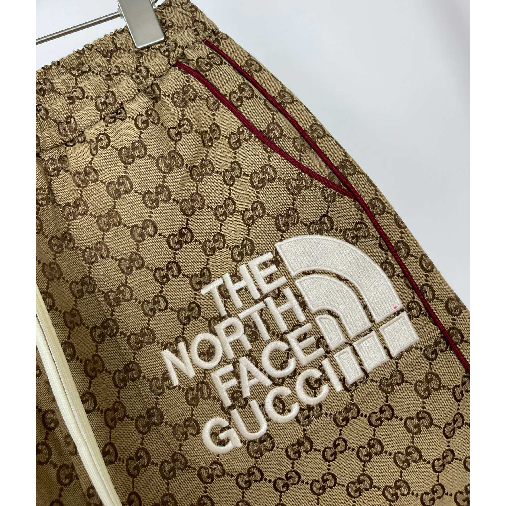 Gucci X The North Face Shorts - DesignerGu