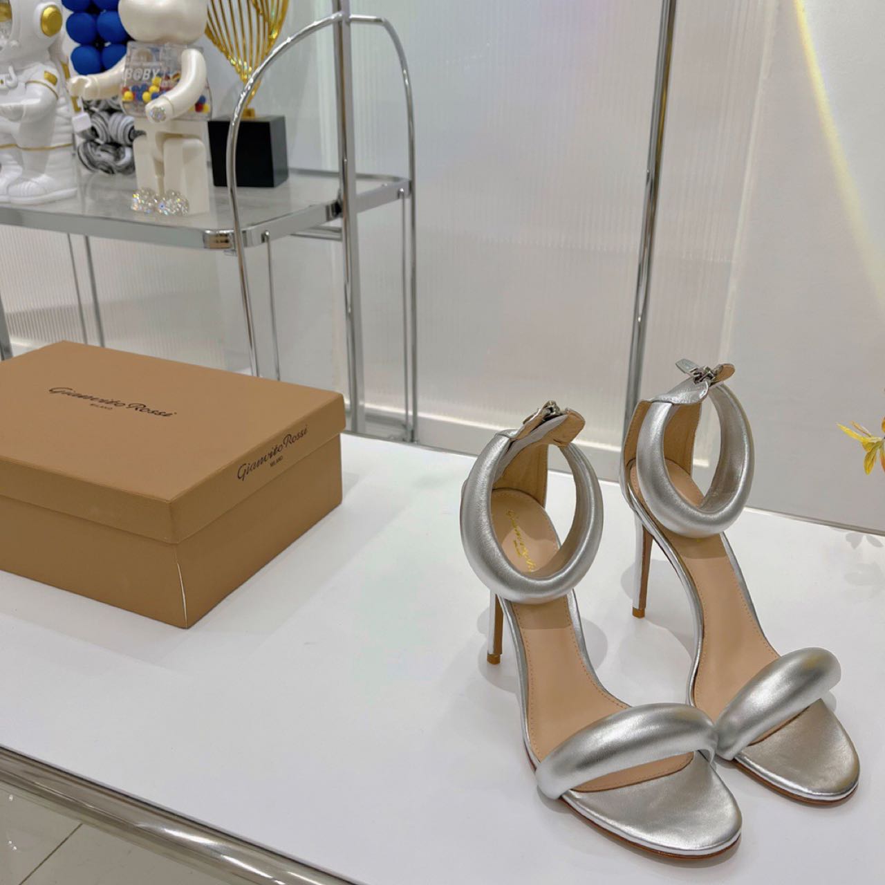 Gianvito Rossi   Bijoux 105 Leather Sandals - DesignerGu