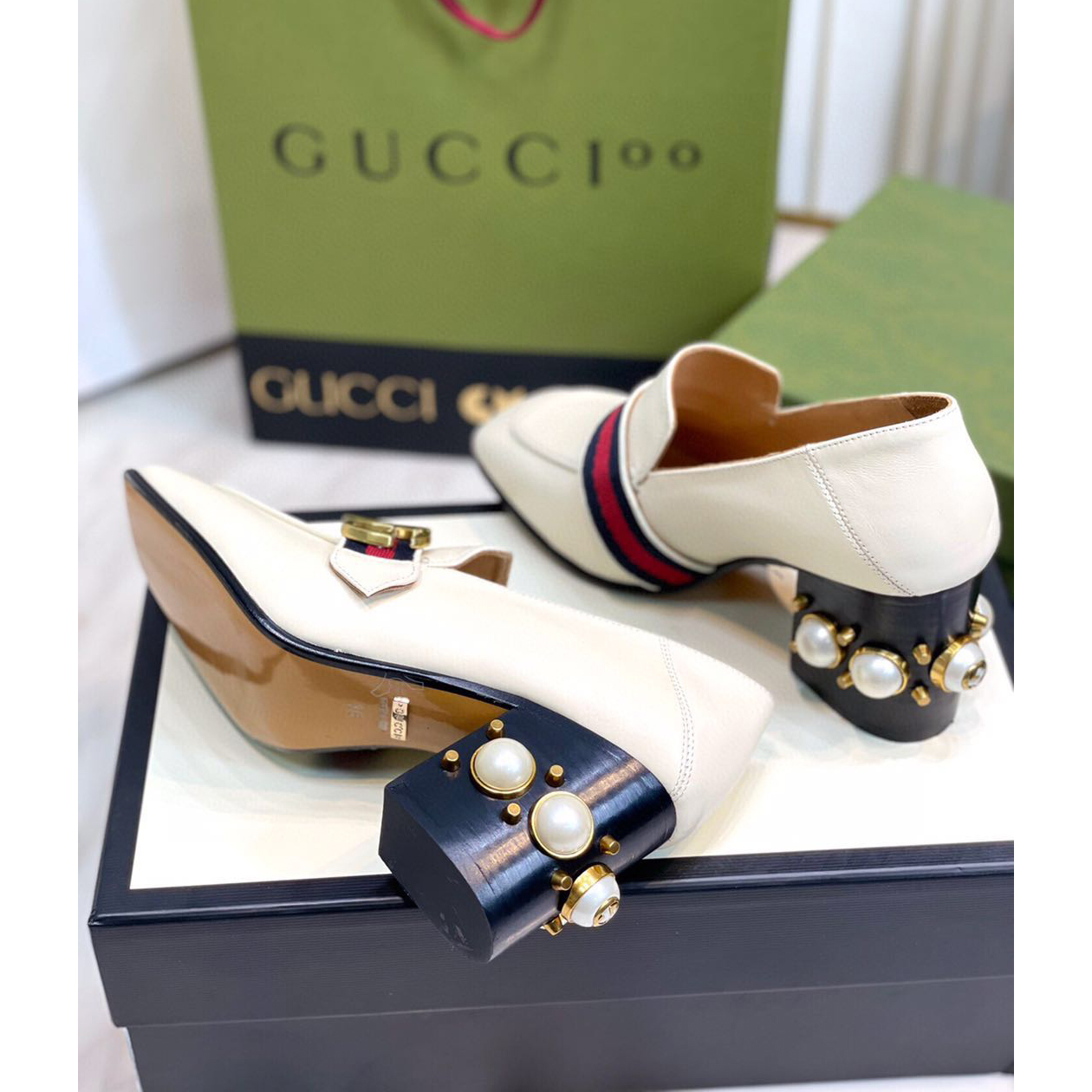 Gucci White Pearl Matchmake Pump - DesignerGu