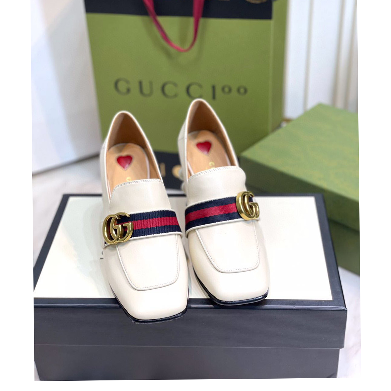 Gucci White Pearl Matchmake Pump - DesignerGu