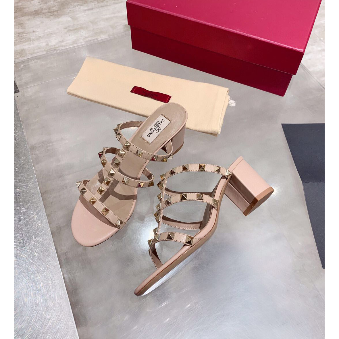 Saint Laurent Rockstud Caged 60mm Slide Sandals - DesignerGu