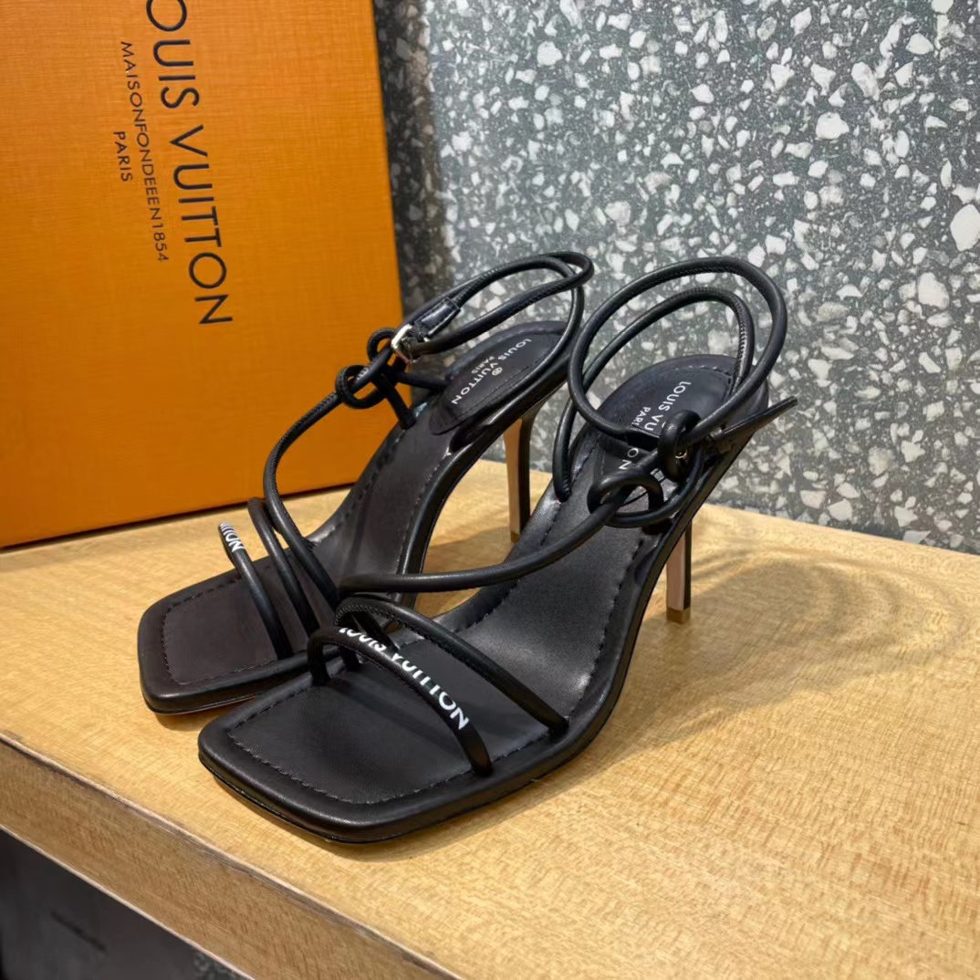 Louis Vuitton Sandals For Women In Black - DesignerGu