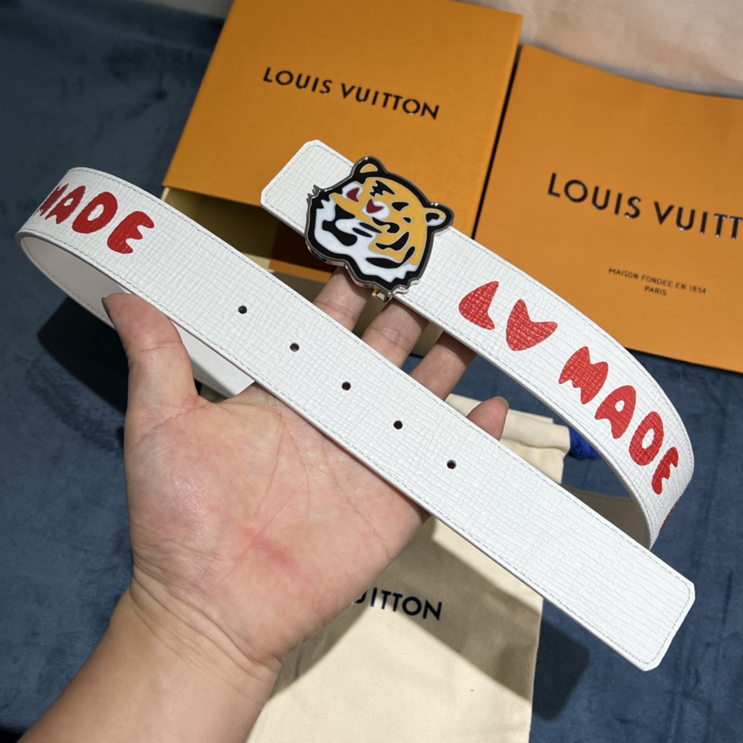 Louis Vuitton Gradient Shape 40MM Reversible Belt - DesignerGu