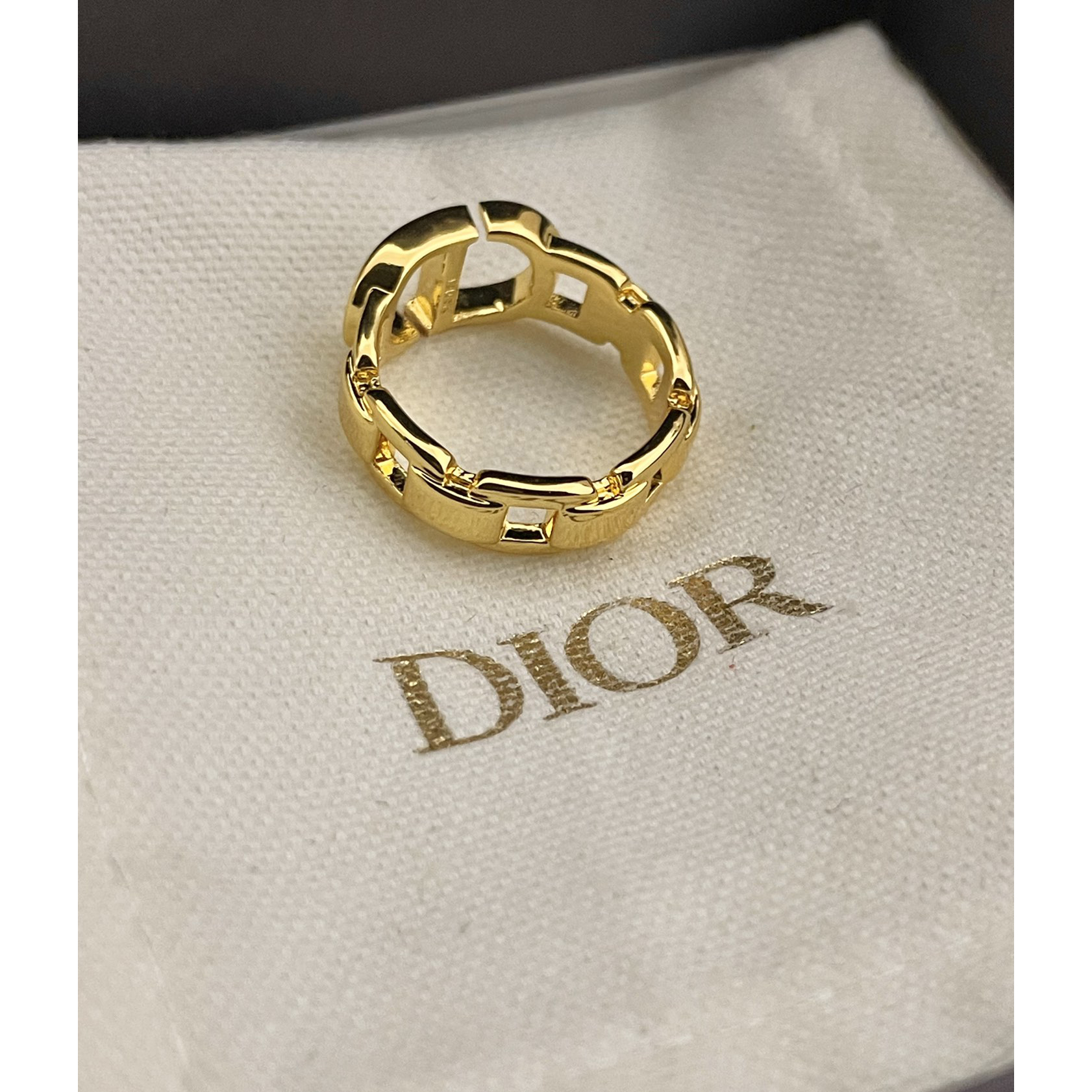 Dior 'CD' Ring - DesignerGu