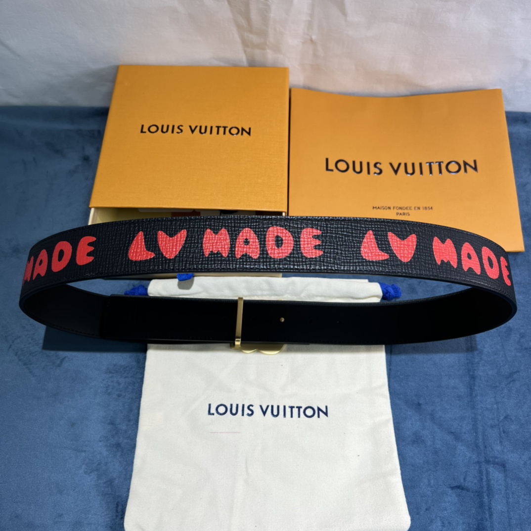 Louis Vuitton Gradient Shape 40MM Reversible Belt - DesignerGu