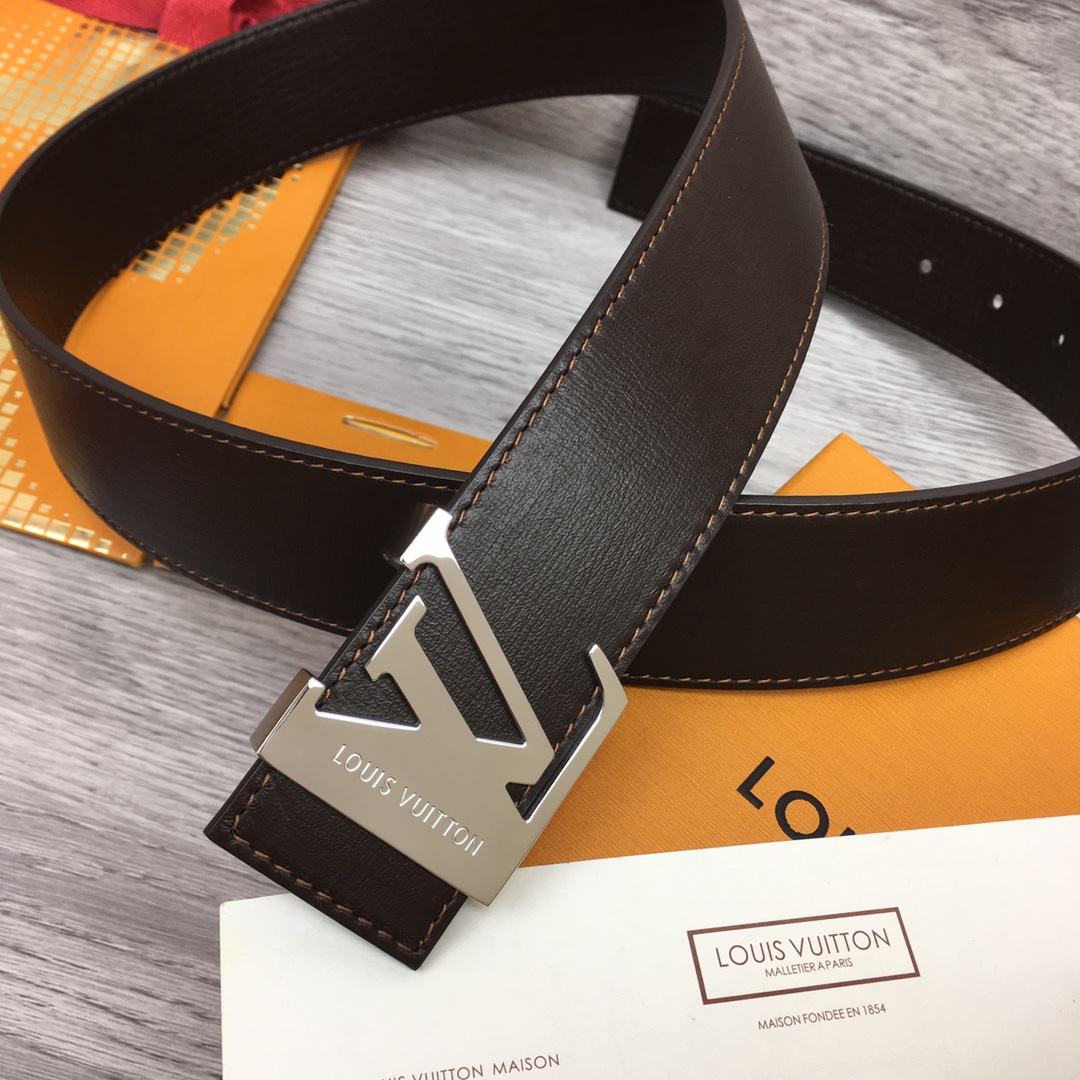 Louis Vuitton Shape 40MM Reversible Belt - DesignerGu