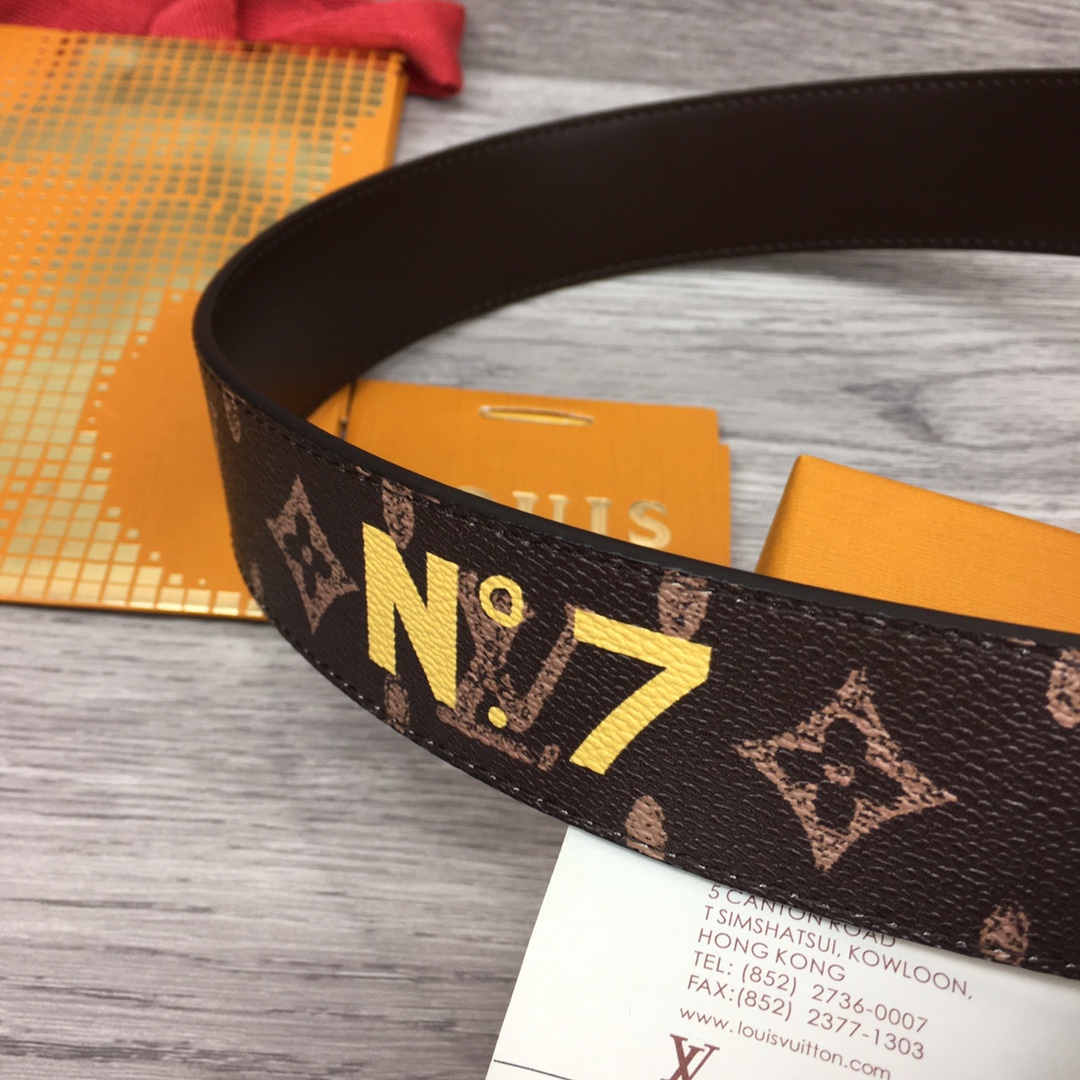 Louis Vuitton Shape 40MM Reversible Belt - DesignerGu