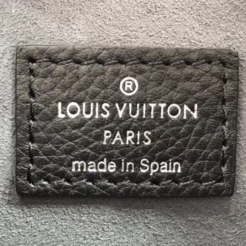 Louis Vuitton Beaubourg Hobo Leather Shoulder Bag(32-26-17 CM） - DesignerGu