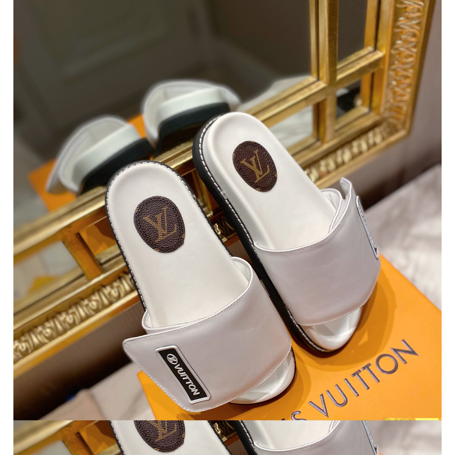 Louis Vuitton Monogram Slipper - DesignerGu