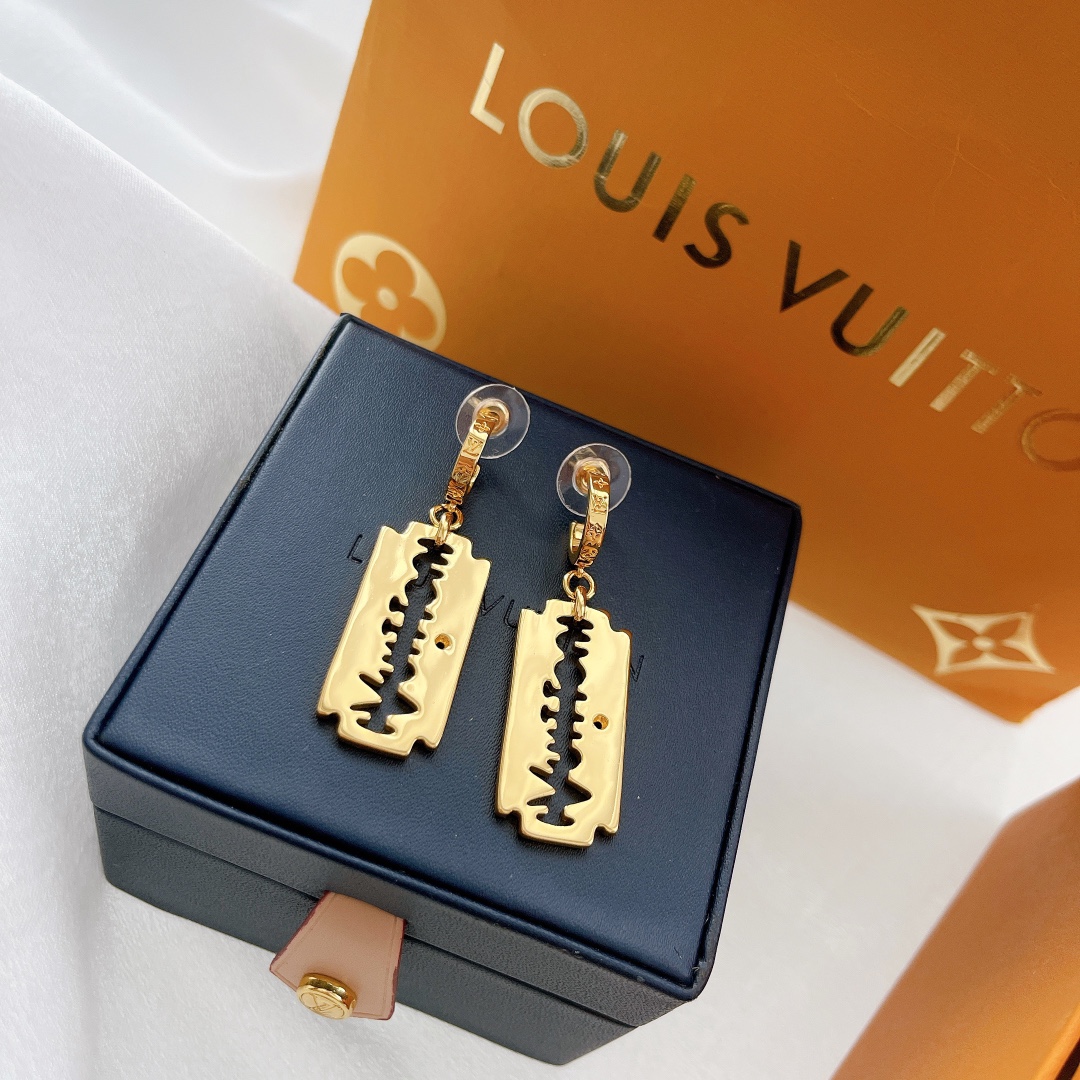 Louis Vuitton Earrings - DesignerGu