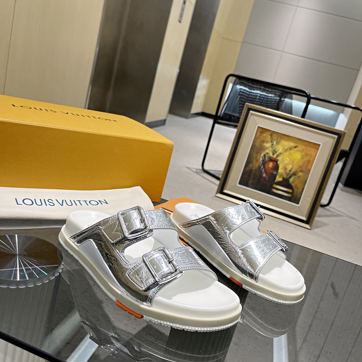 Louis Vuitton Men's Trainer Slippers - DesignerGu