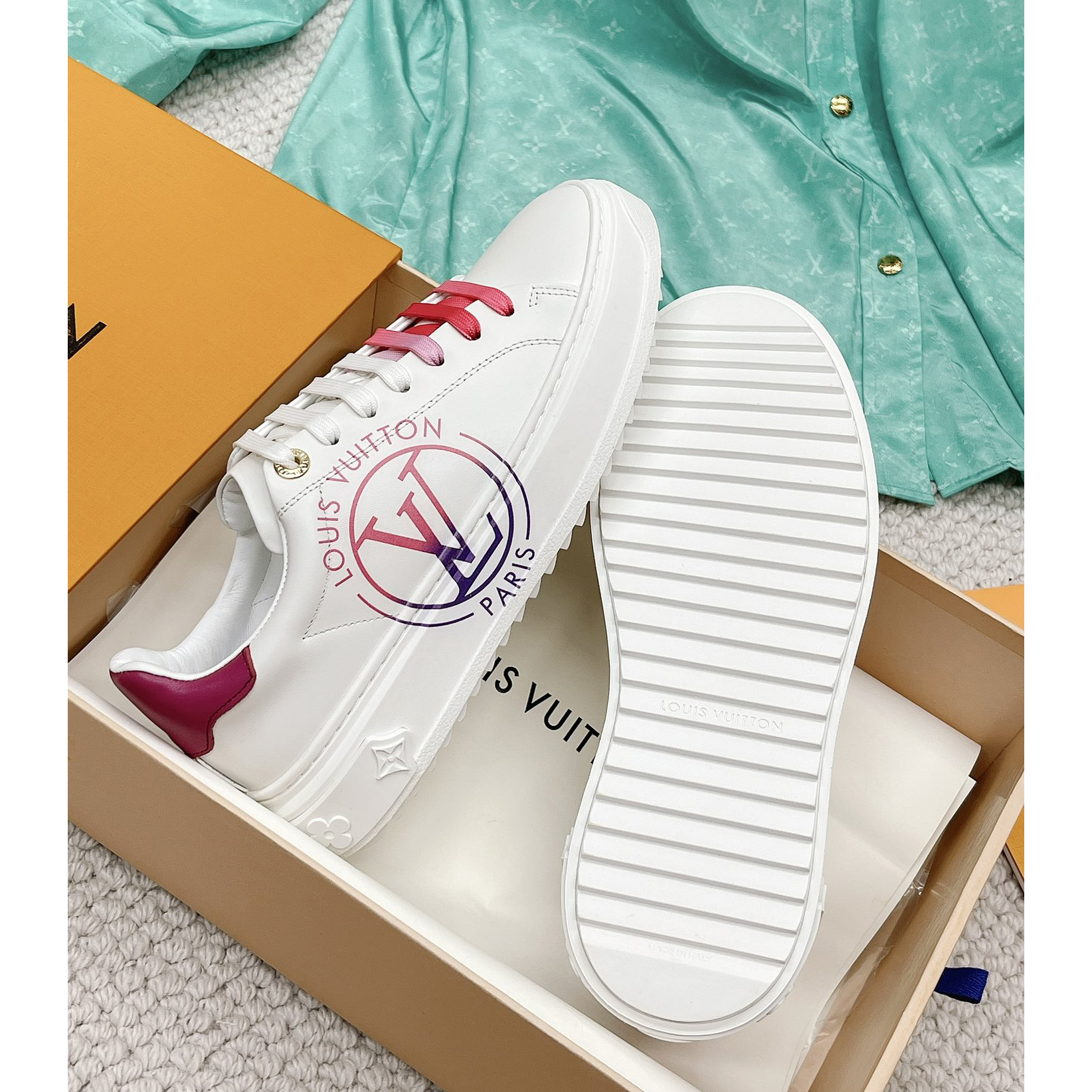 Louis Vuitton Time Out Sneaker - DesignerGu