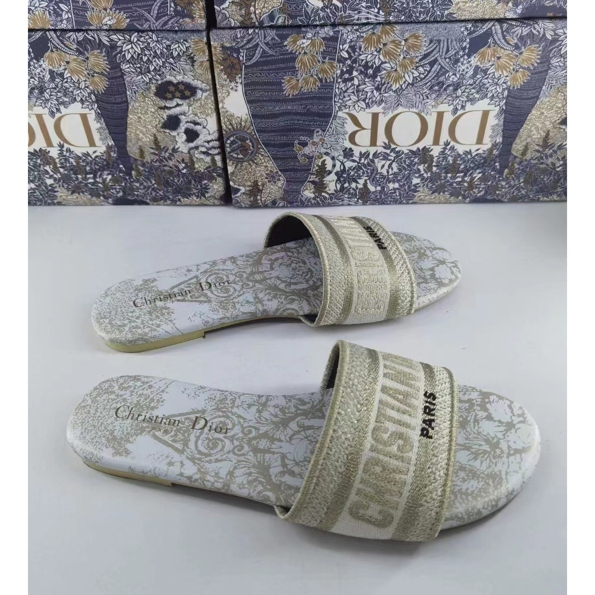 Dior Women Slides - DesignerGu