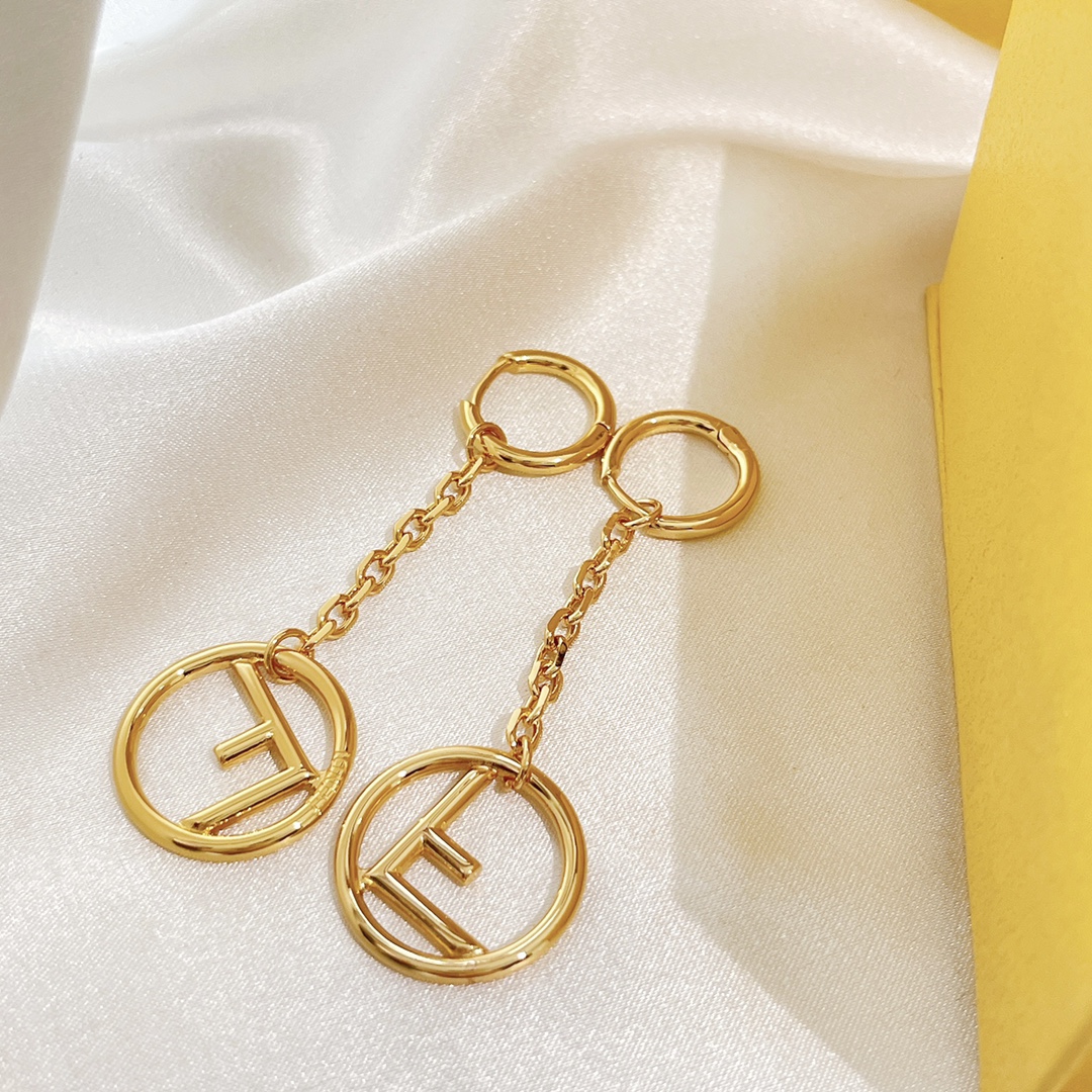 Fendi Earrings - DesignerGu