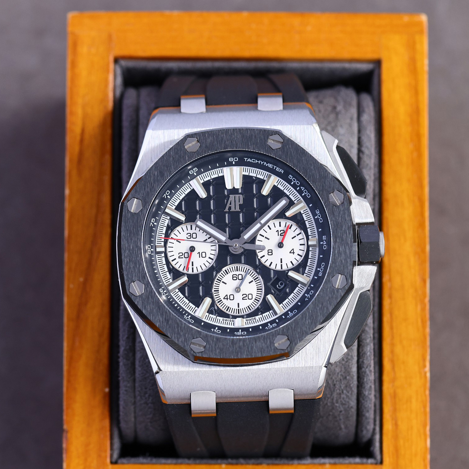 Audemars Piguet  Watch  44mm - DesignerGu