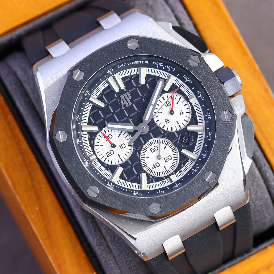 Audemars Piguet  Watch  44mm - DesignerGu