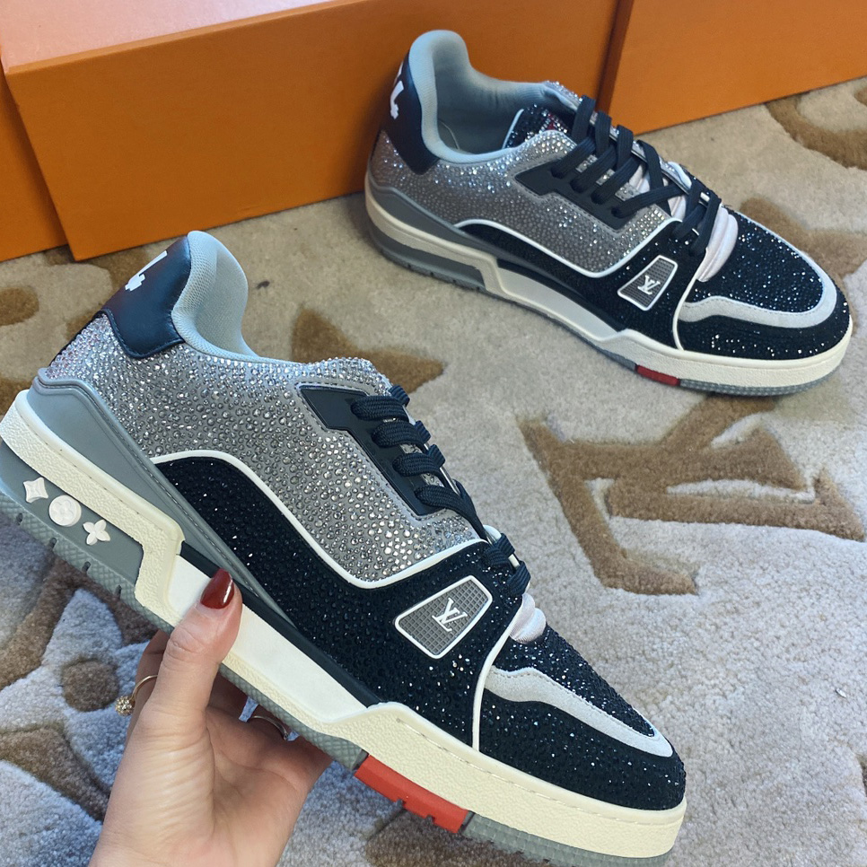 Louis Vuitton LV  Trainers - DesignerGu