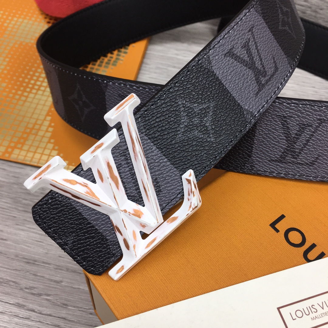 Louis Vuitton Squared LV 40mm Belt - DesignerGu