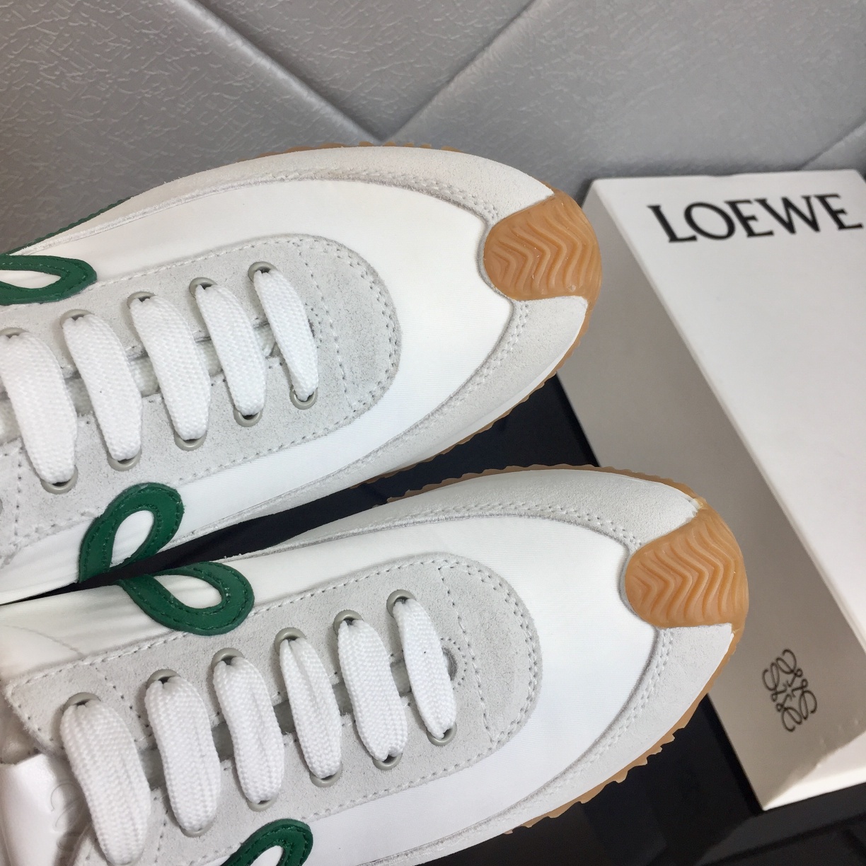 Loewe Flow Runner In Calfskin - DesignerGu