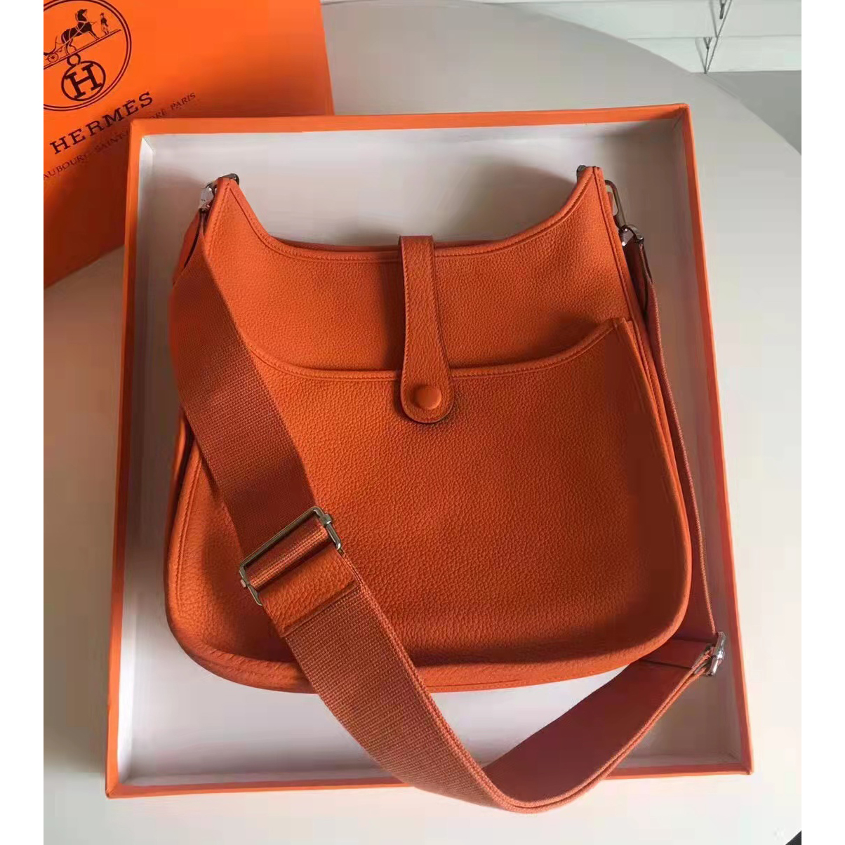 Hermes Shoulder Bag （28-30-9CM） - DesignerGu