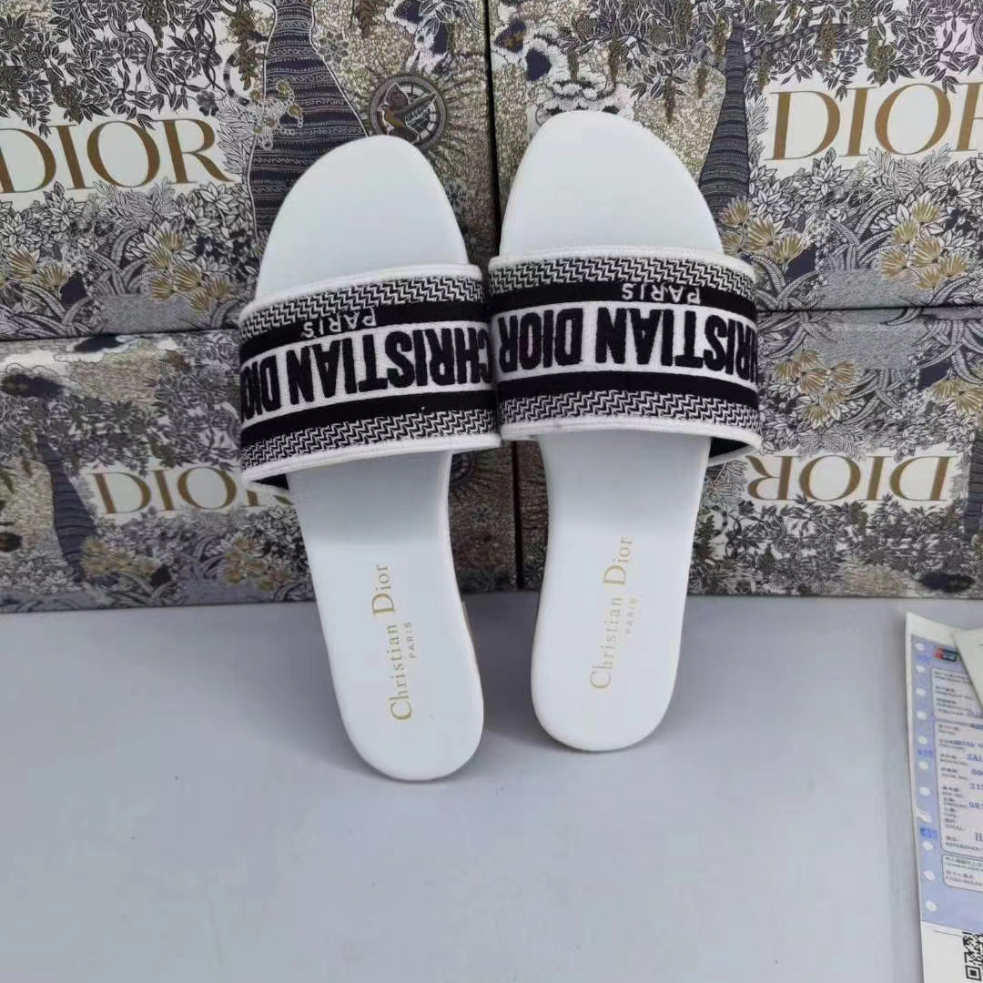 Dior Women Slides - DesignerGu