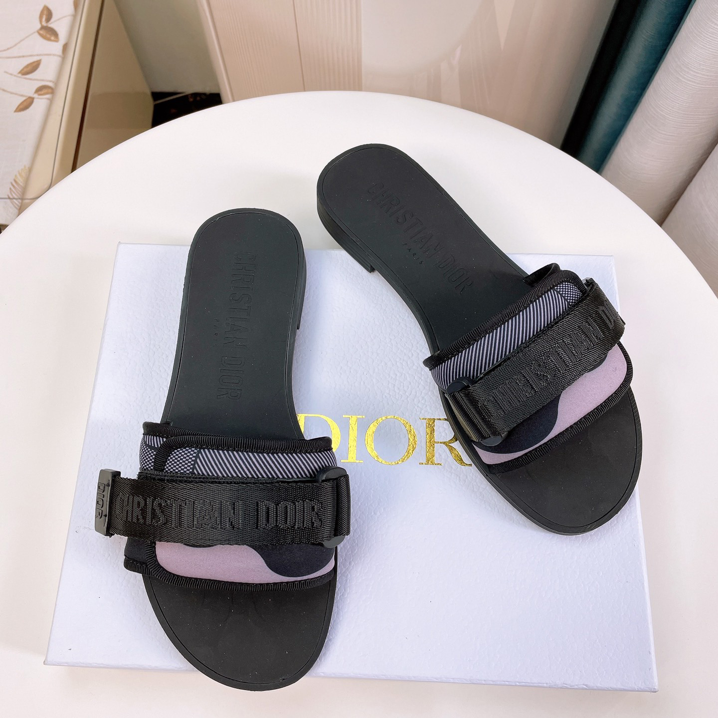 Dior Women Slides - DesignerGu