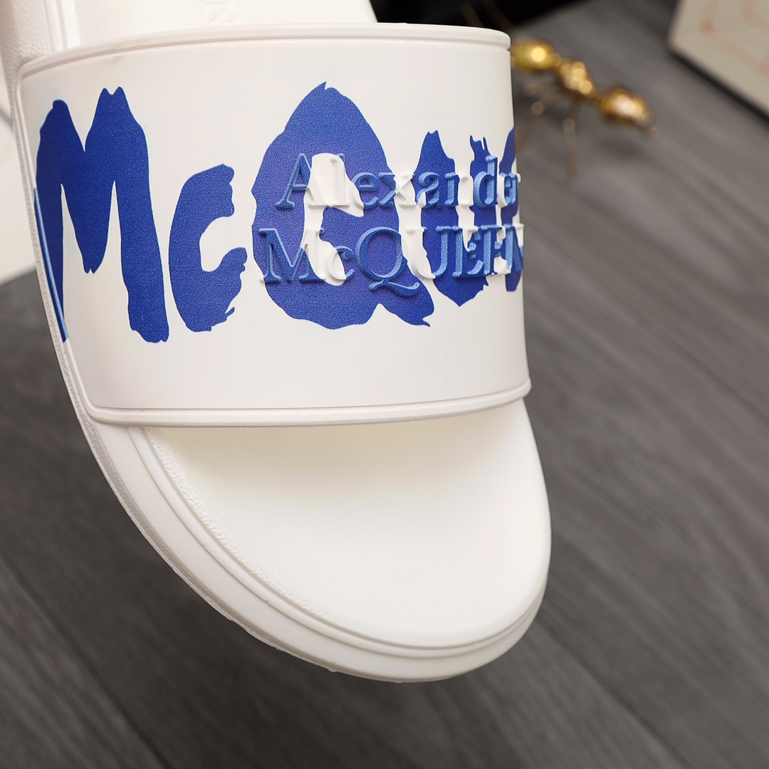 Alexander Mqueen Logo Slipper - DesignerGu