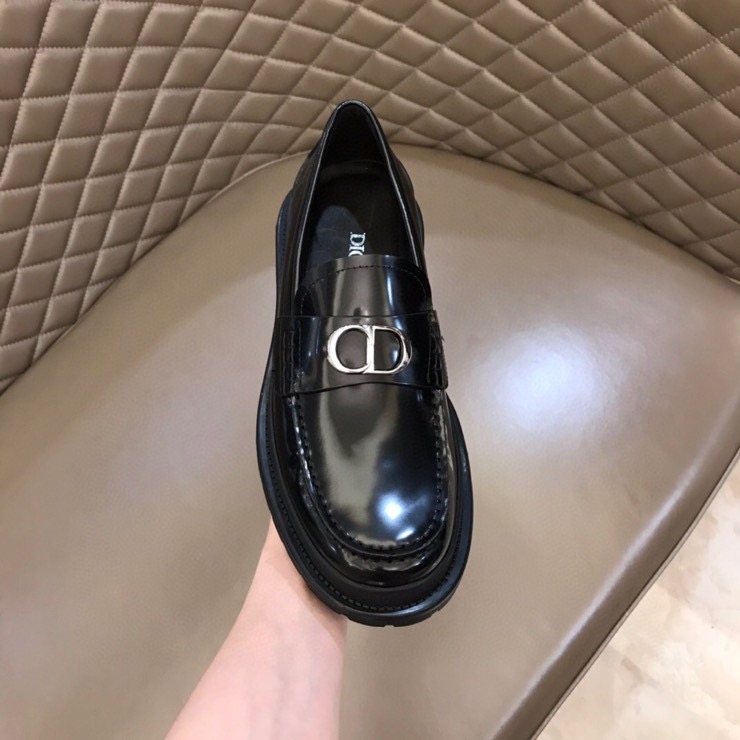 Dior  Explorer Loafer - DesignerGu